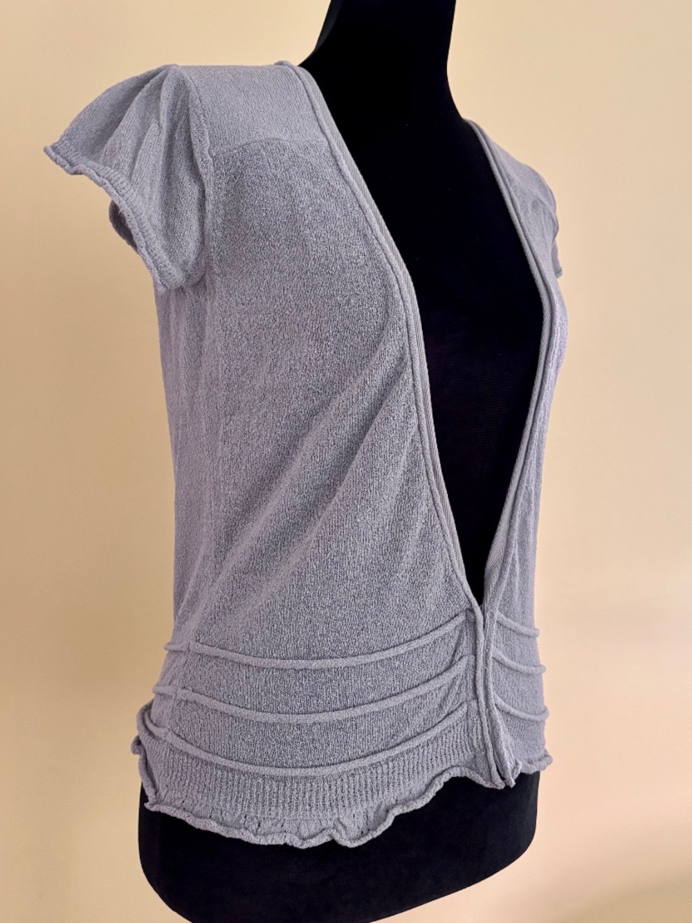 Vintage dELiA*s Grey Y2K Short Sleeve Light Girly Cardigan Size M Juniors